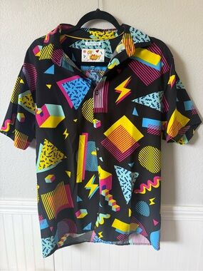 80’s Inspired Snap Black Short-Sleeve Shirt with Neon Geometric Print